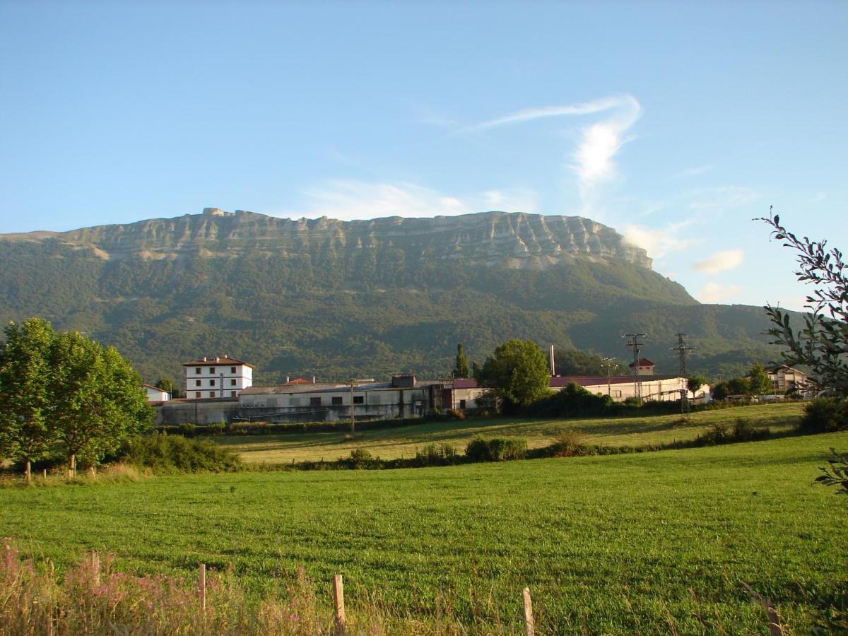Apartamentos LAZKANO I Y II Uharte-Arakil Exterior foto