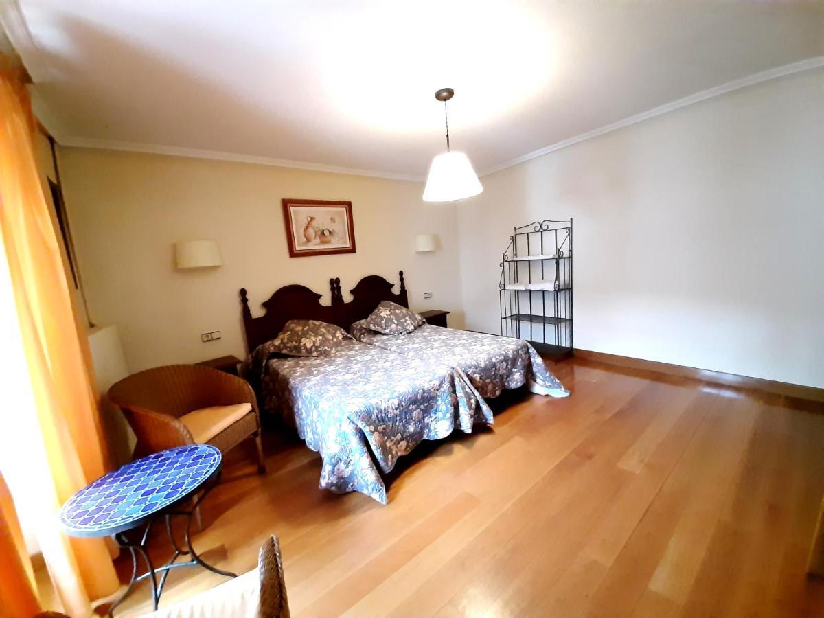 Apartamentos LAZKANO I Y II Uharte-Arakil Exterior foto